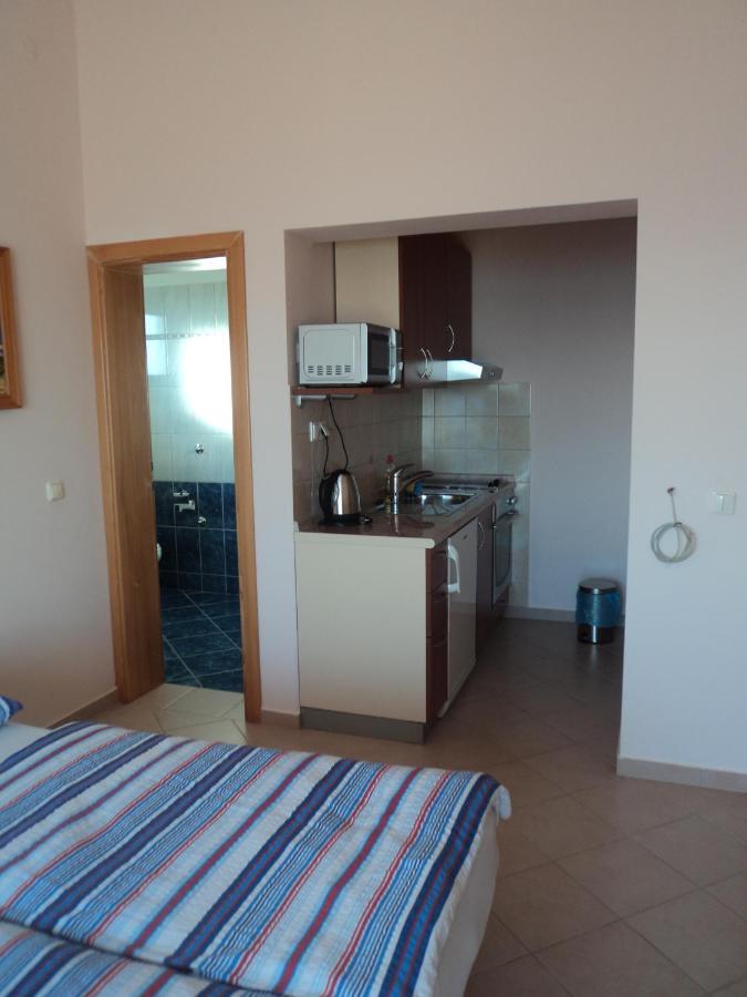 Apartments Delfini Sveti Filip i Jakov Luaran gambar