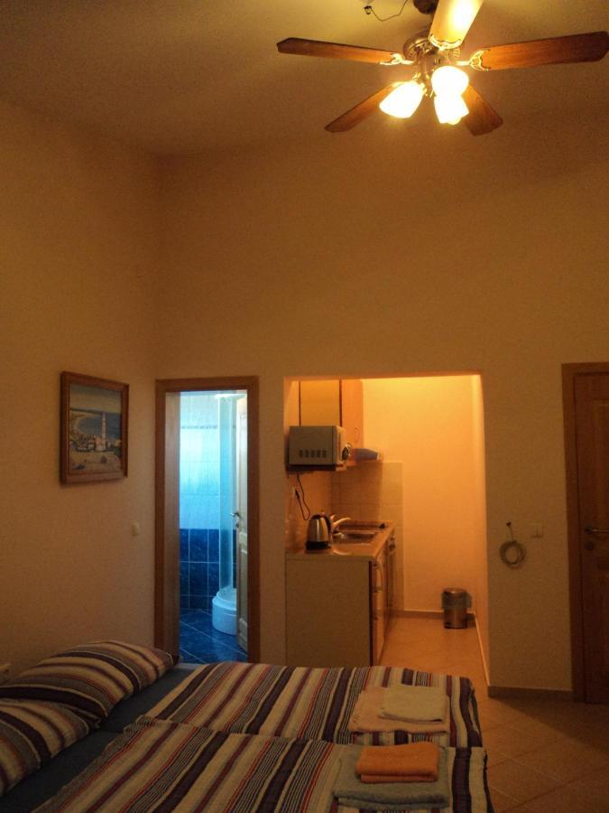 Apartments Delfini Sveti Filip i Jakov Luaran gambar